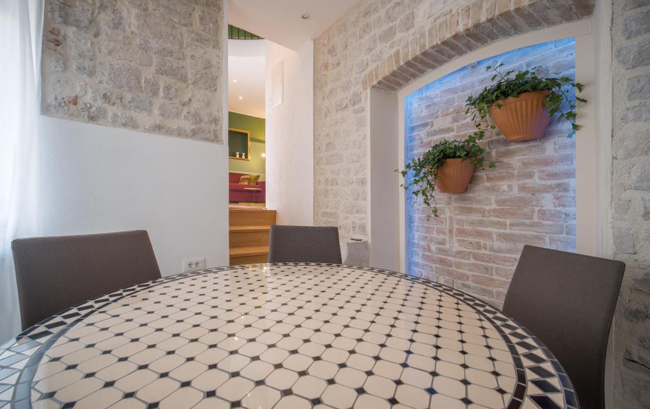 Olive Grove Of Sibenik - Apartment With Gallery Exterior foto